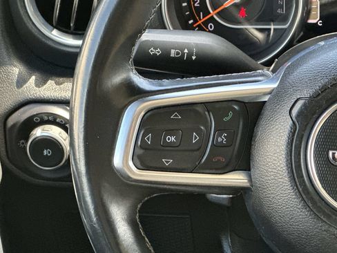 Used 2018 Jeep Wrangler Unlimited Sahara w/ Safety Group AWD/4WD image 20