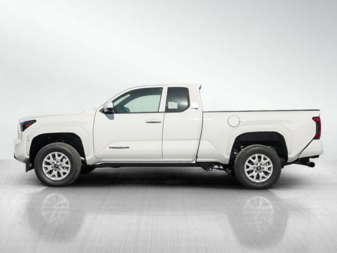 New 2026 Toyota Tacoma SR5 image 4