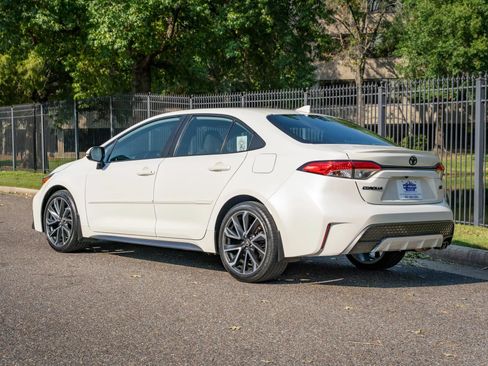 Used 2021 Toyota Corolla SE FWD image 8