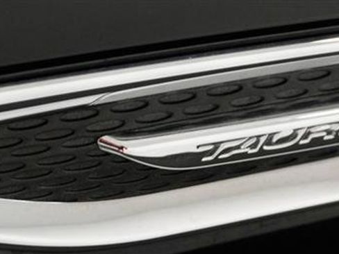 Used 2016 Ford Taurus Limited image 36