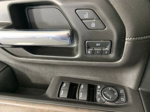 Used 2021 GMC Sierra 3500 Denali w/ Denali Ultimate Package image 31