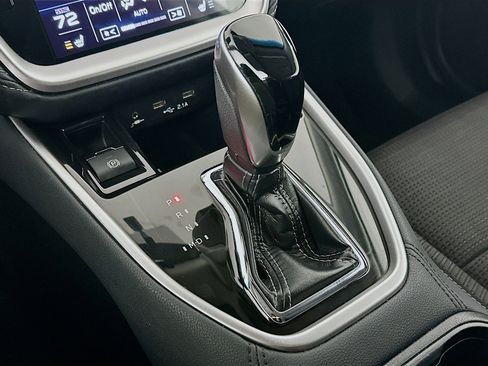 Used 2020 Subaru Outback Premium image 16