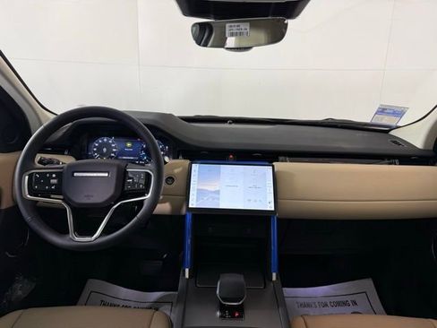 New 2025 Land Rover Discovery Sport S image 29