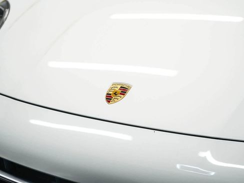 Certified 2022 Porsche Cayenne AWD/4WD image 8