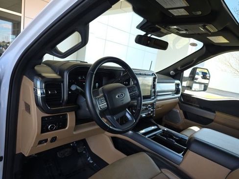 Used 2024 Ford F250 Lariat w/ Lariat Ultimate Package AWD/4WD image 22