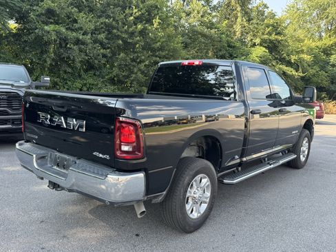 Used 2025 RAM 2500 Big Horn AWD/4WD image 5