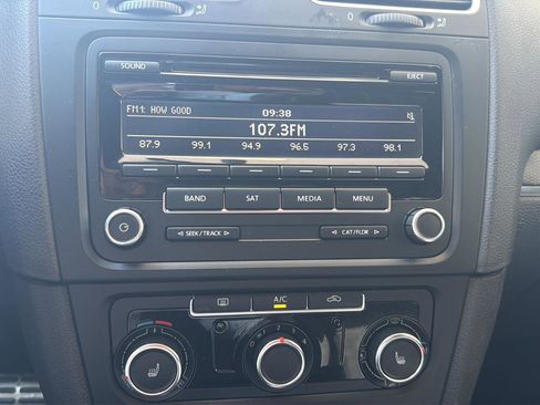 Used 2014 Volkswagen GTI Wolfsburg Edition FWD image 21