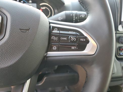 New 2025 RAM ProMaster 3500 FWD image 8