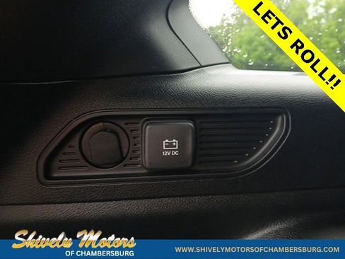 Certified 2023 Jeep Grand Cherokee Altitude image 11