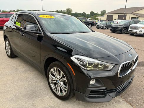 Used 2020 BMW X2 xDrive28i w/ Premium Package AWD/4WD image 3