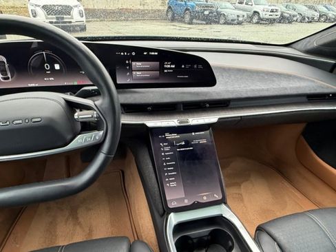 Used 2023 Lucid Air Grand Touring image 14