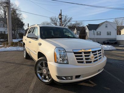 Used 2011 Cadillac Escalade Premium