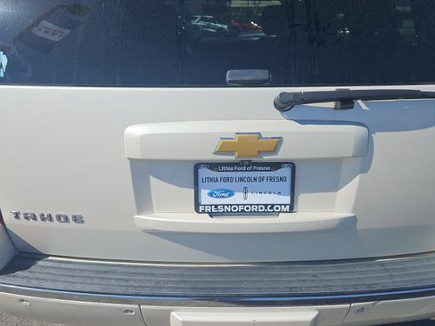 Used 2013 Chevrolet Tahoe LTZ image 7