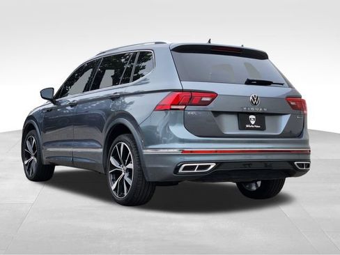 Used 2022 Volkswagen Tiguan SEL R-Line AWD/4WD image 6