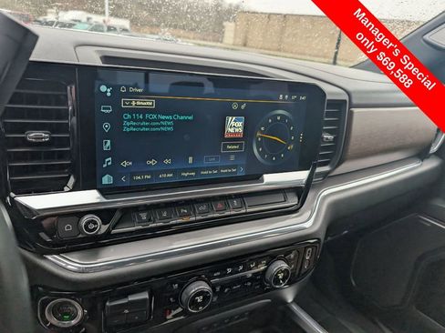 Used 2024 Chevrolet Silverado 3500 High Country w/ High Country Premium Package AWD/4WD image 19