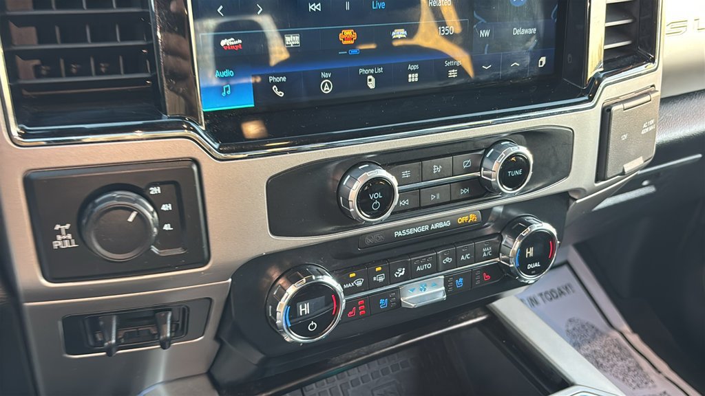 Used 2022 Ford F250 Lariat w/ Lariat Ultimate Package AWD/4WD image 19