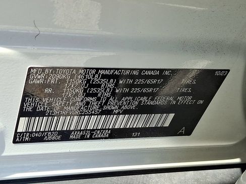 Used 2024 Toyota RAV4 LE FWD image 25