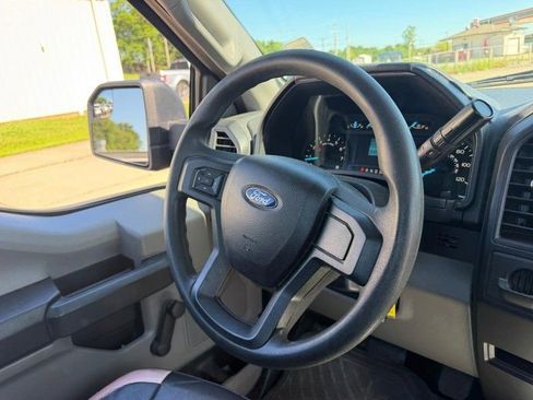 Used 2020 Ford F150 XL RWD image 8