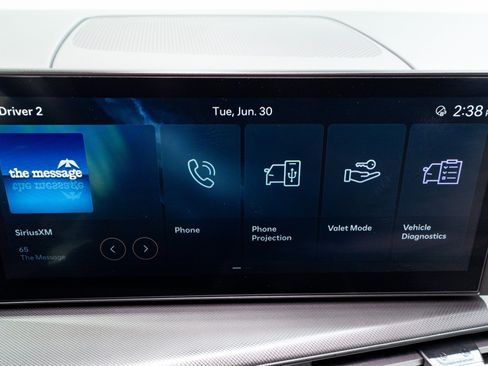 Used 2025 Hyundai Santa Fe SEL FWD image 16