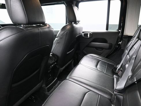 Used 2022 Jeep Wrangler Unlimited Sahara 4xe w/ Cold Weather Group image 33