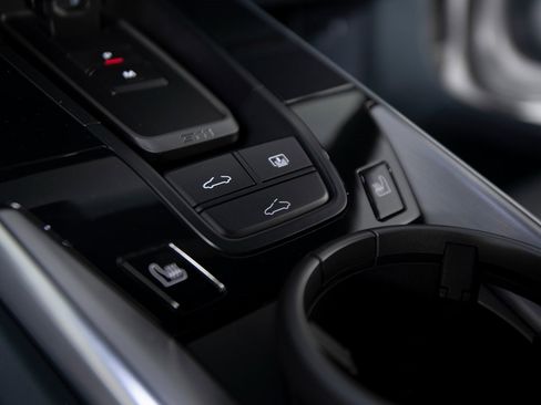 Certified 2021 Porsche 911 Carrera image 28