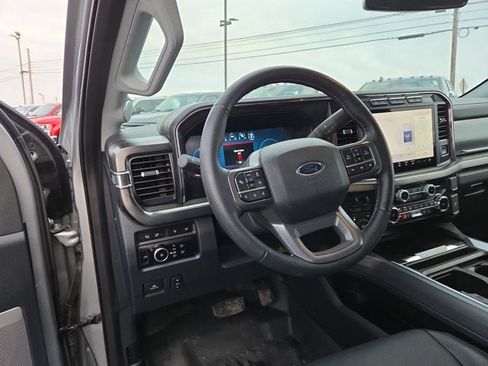 Used 2024 Ford F250 Lariat w/ Lariat Ultimate Package image 9
