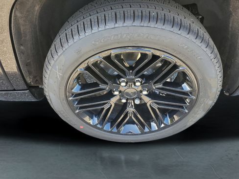 New 2026 Jeep Grand Wagoneer Limited AWD/4WD image 10