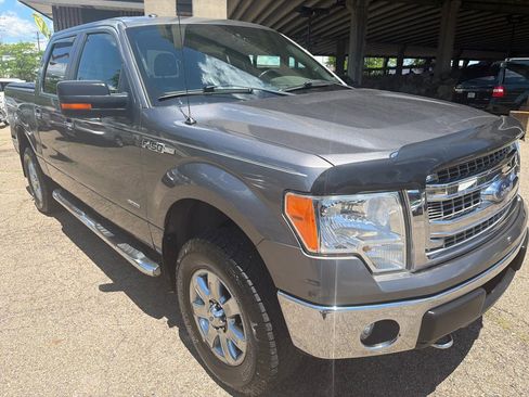Used 2013 Ford F150 XLT w/ Luxury Equipment Group AWD/4WD image 4