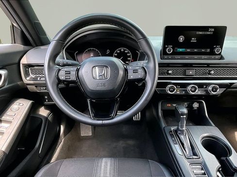 Used 2024 Honda Civic Sport image 7