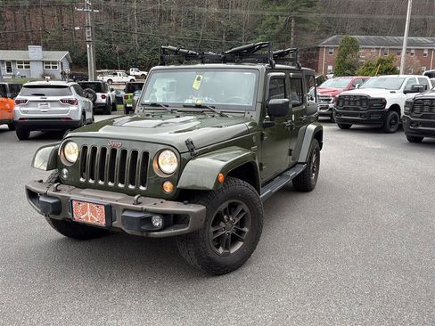Used 2016 Jeep Wrangler Unlimited Sahara image 1