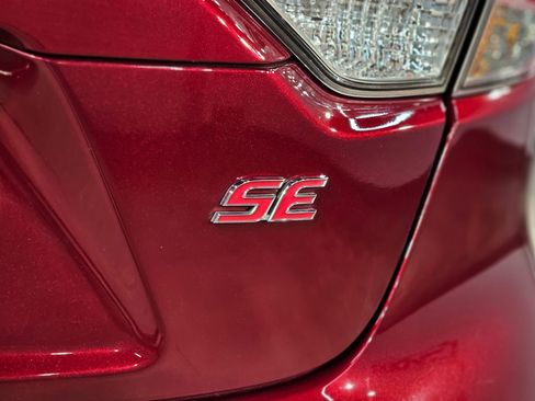 Used 2023 Toyota Corolla SE image 37