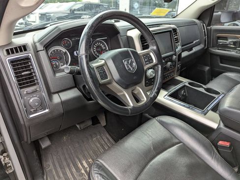 Used 2014 RAM 1500 Laramie w/ Trailer Tow Group AWD/4WD image 3