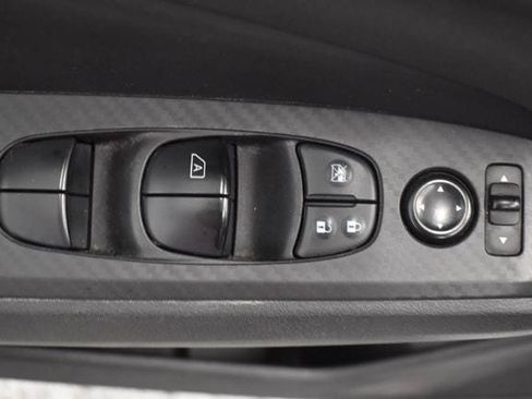 Used 2023 Nissan Altima 2.5 S FWD image 21