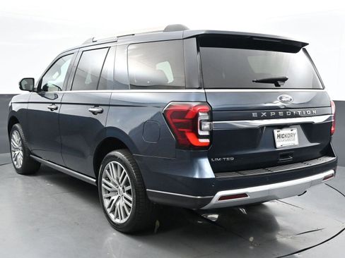 Used 2022 Ford Expedition Limited image 5