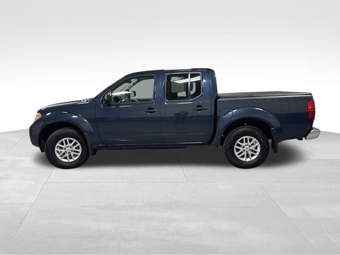 Used 2019 Nissan Frontier SV image 10
