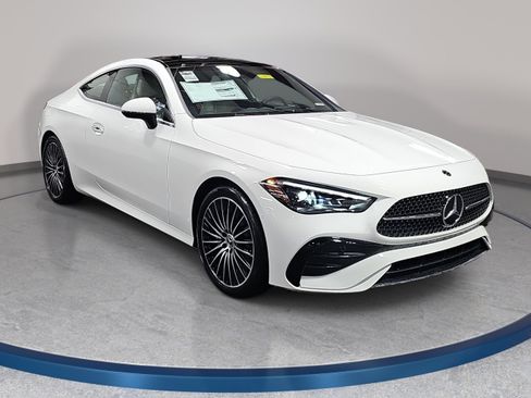 Used 2026 Mercedes-Benz CLE 300 4MATIC Coupe image 4