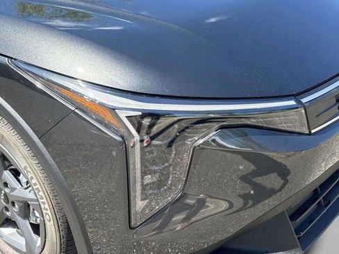 New 2026 Kia K4 FWD image 27