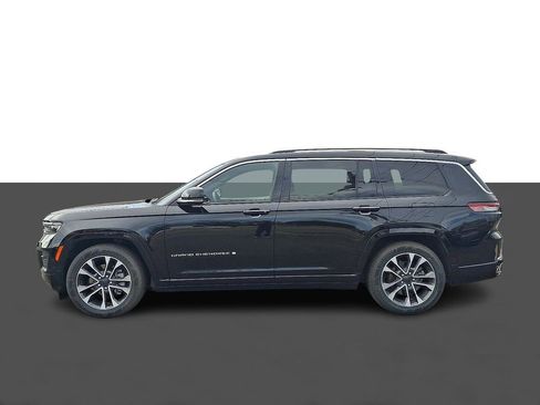 Used 2023 Jeep Grand Cherokee L Overland image 4