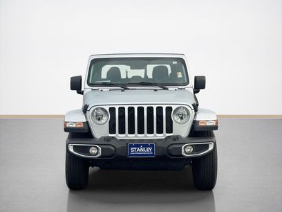 Used 2023 Jeep Gladiator Sport