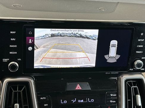 Used 2022 Kia Sorento S FWD image 21