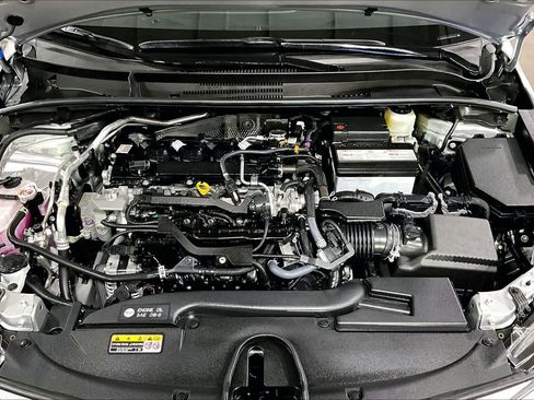 Used 2024 Toyota Corolla LE FWD image 32