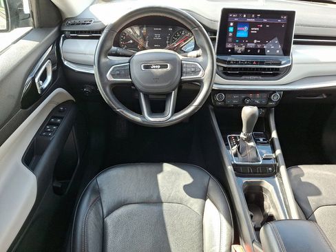 Certified 2022 Jeep Compass Limited image 22