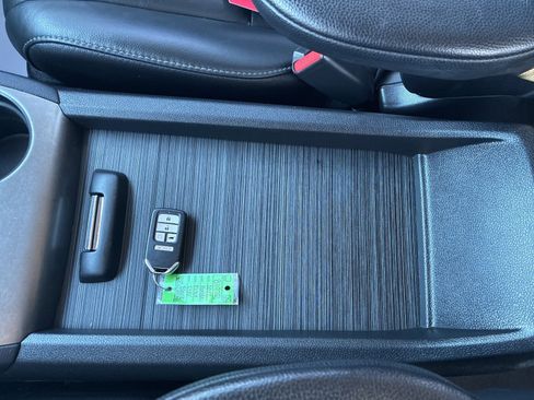 Used 2022 Honda Pilot Special Edition image 24