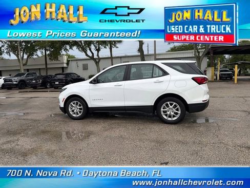 Used 2022 Chevrolet Equinox LS FWD image 6