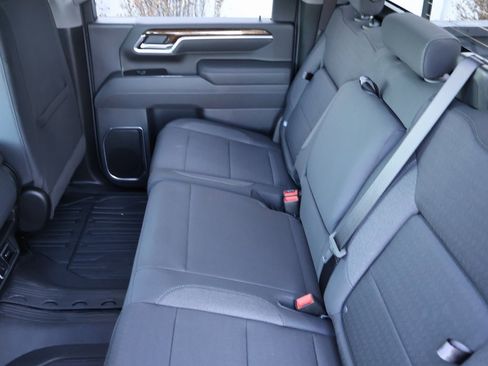 New 2026 GMC Sierra 2500 SLE image 13