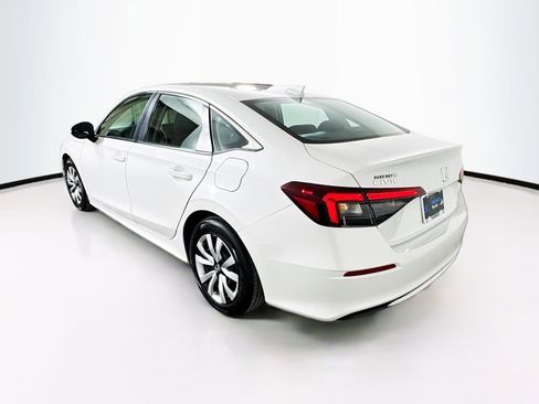 Used 2025 Honda Civic LX image 4