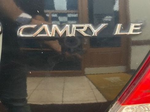 Used 2006 Toyota Camry LE FWD image 17