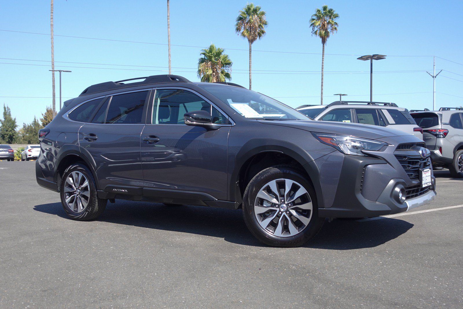 Certified 2025 Subaru Outback Limited AWD/4WD image 4