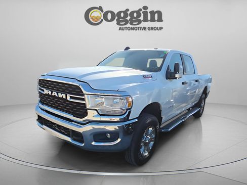 Used 2024 RAM 2500 Big Horn w/ Bed Utility Group image 19