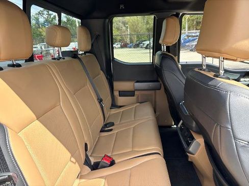 Certified 2022 Ford F150 Lariat w/ Max Trailer Tow Package AWD/4WD image 29